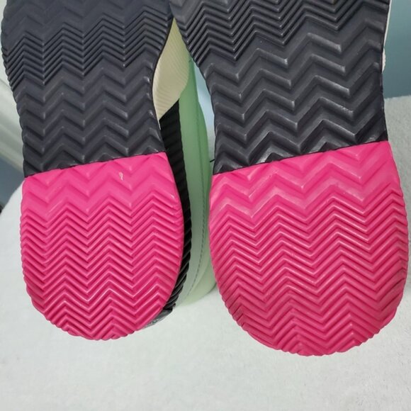 NWT Sorel Out N About III Puffy Zip-Up Ankle Boots - Picture 10 of 11